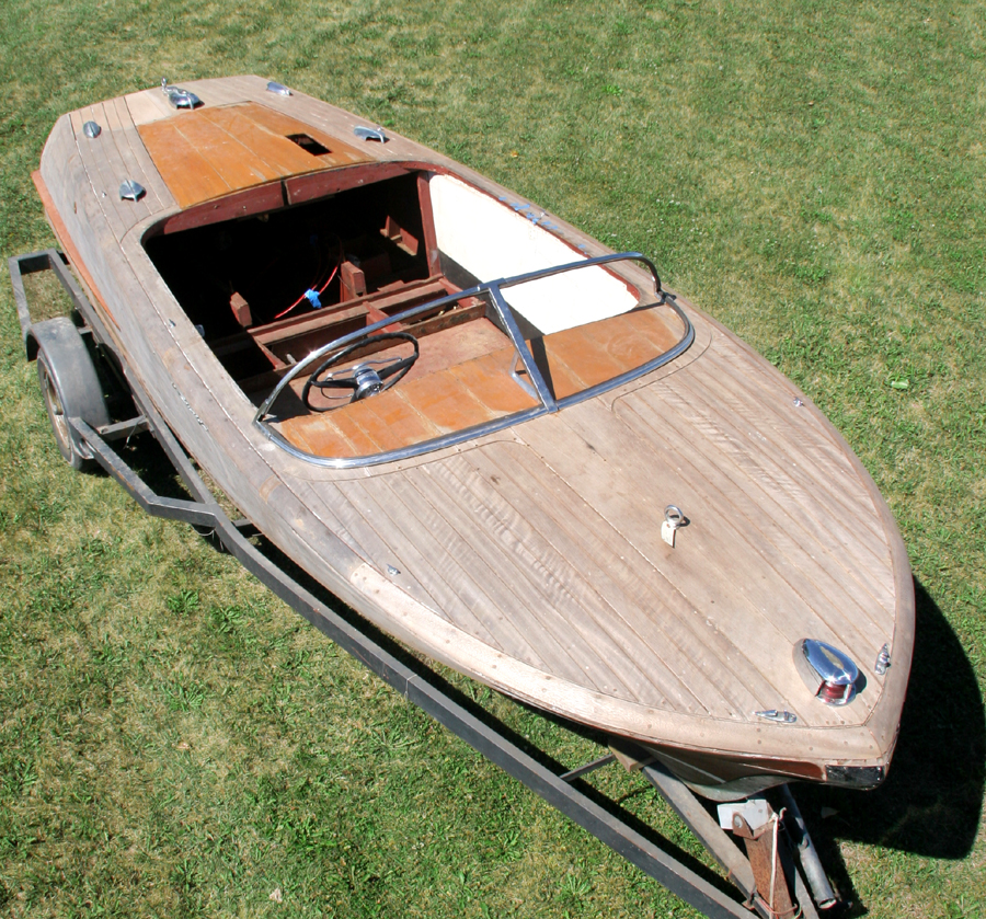 1955 19' Chris-Craft Capri Project Boat