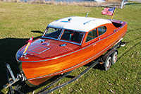 25' Chris-Craft Sportsman Sedan Classic Wooden Boat